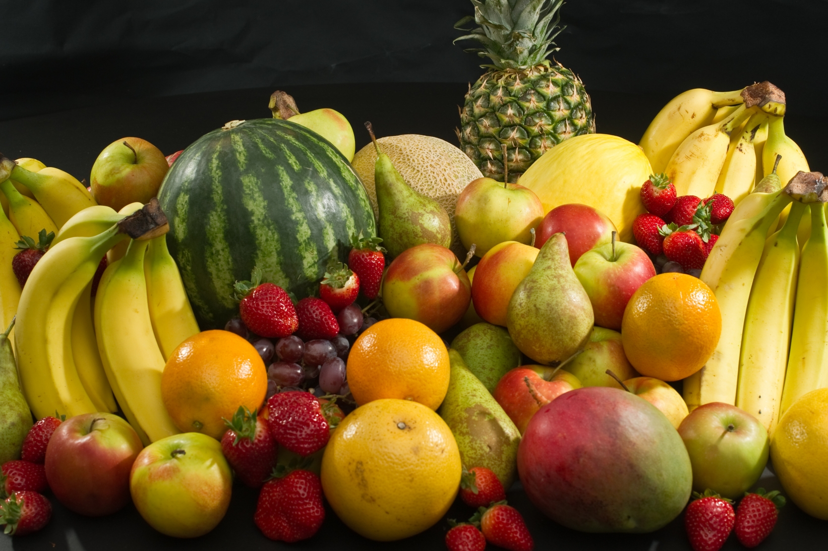 SCIENTISTS ARE STORING ENERGY USING UNEATEN FRUIT